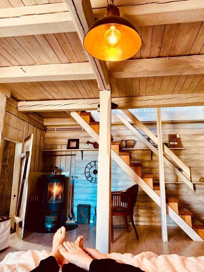 Romantic Spa Villa With Fireplace By The Lake Stjarnsund Exteriör bild