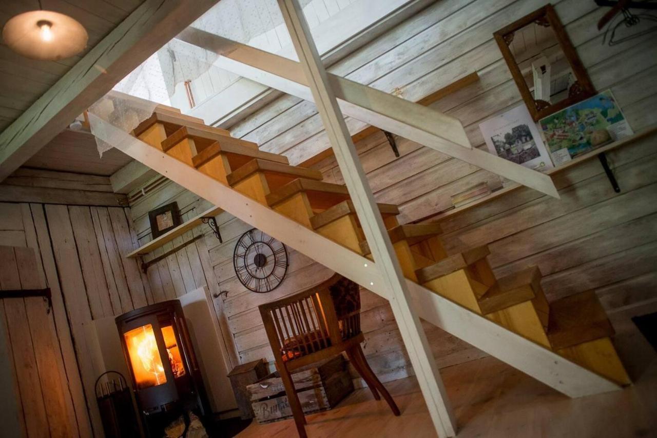 Romantic Spa Villa With Fireplace By The Lake Stjarnsund Exteriör bild